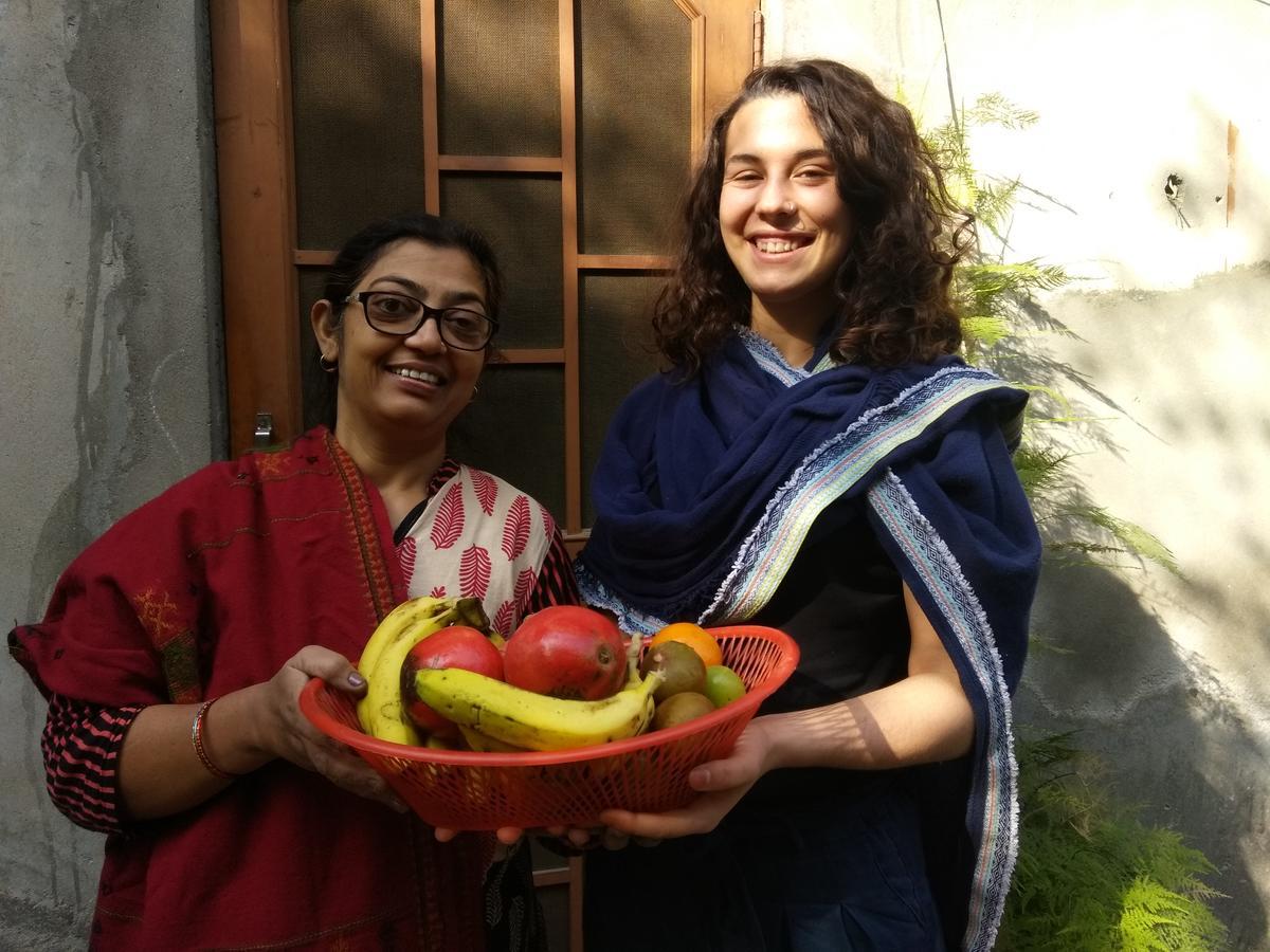 Nadya Homestay For Female & Family Jaipur Exteriör bild