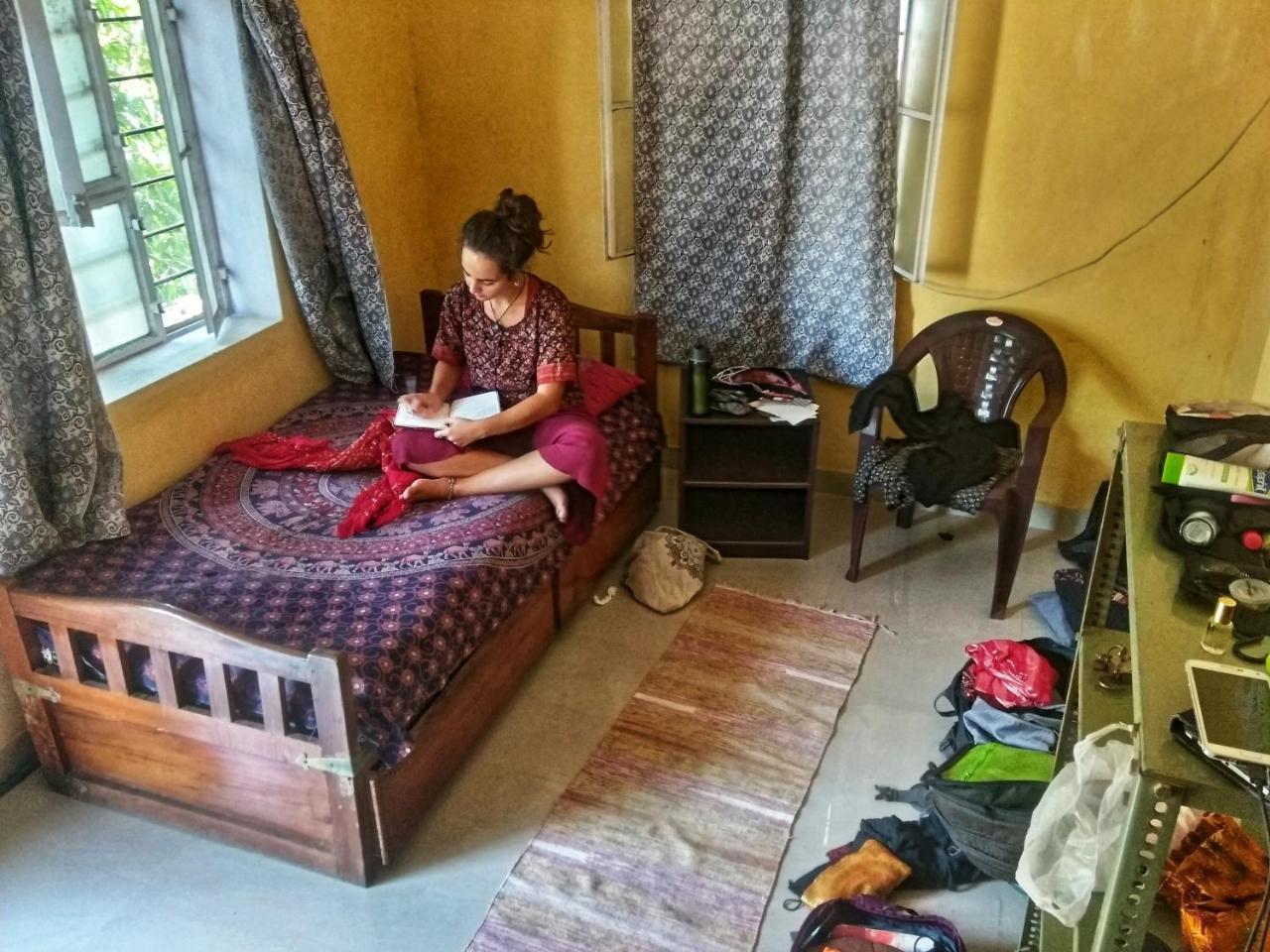 Nadya Homestay For Female & Family Jaipur Exteriör bild